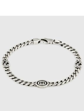 Gucci Silver-Tone Chain Bracelet with Signature Logo Link